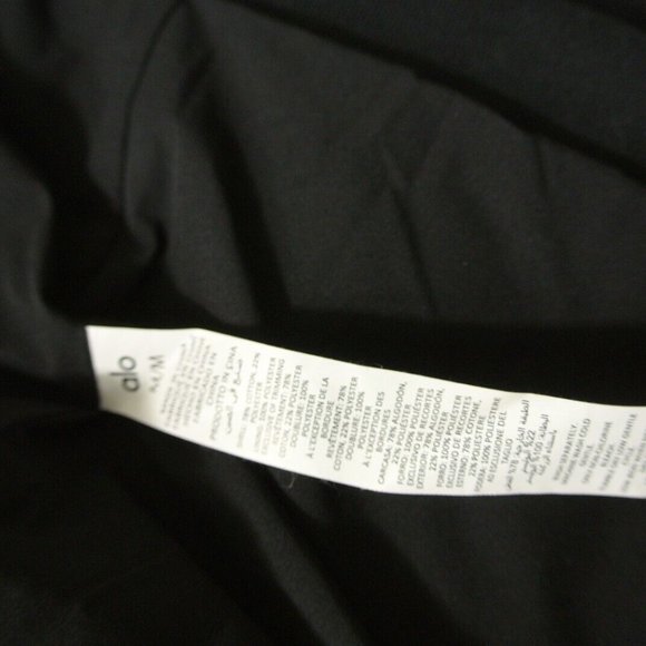 NEW Alo VIP Blazer Trench Coat in Black Size L
beautiful but too big - Picture 9 of 10